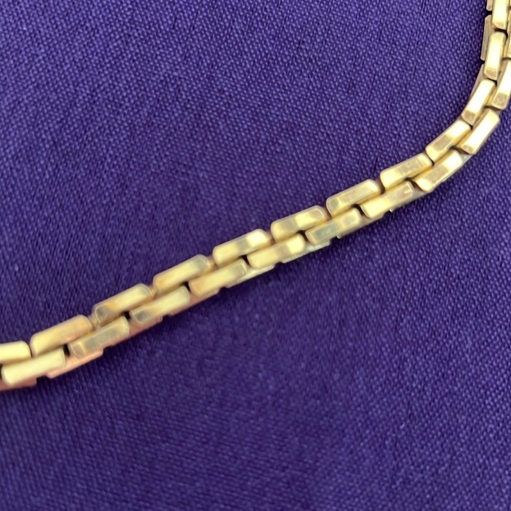 Women’s Vintage Givenchy Paris/NewYork 1980 Boston Chain Link Necklace - Picture 2 of 5
